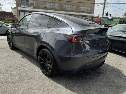 2021 Tesla Model Y Long Range Dual Motor All-Wheel Drive