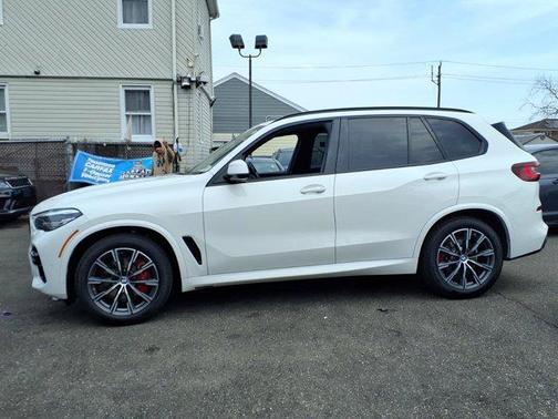Alpine White 2022 BMW X5 xDrive40i