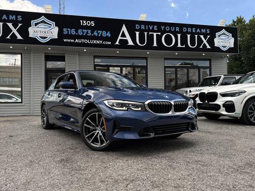 2022 BMW 330 xDrive