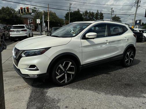2021 Nissan Rogue Sport SL