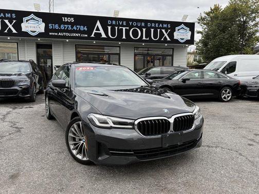 2022 BMW 530 i xDrive
