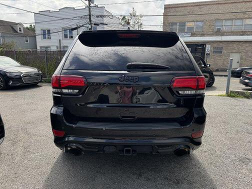 2020 Jeep Grand Cherokee SRT