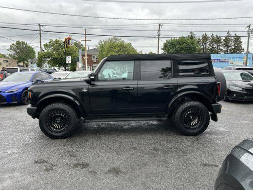 2023 Ford Bronco Outer Banks