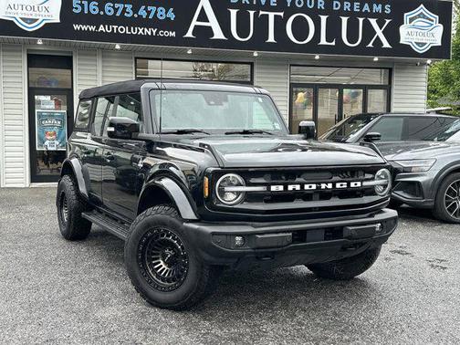 2023 Ford Bronco Outer Banks
