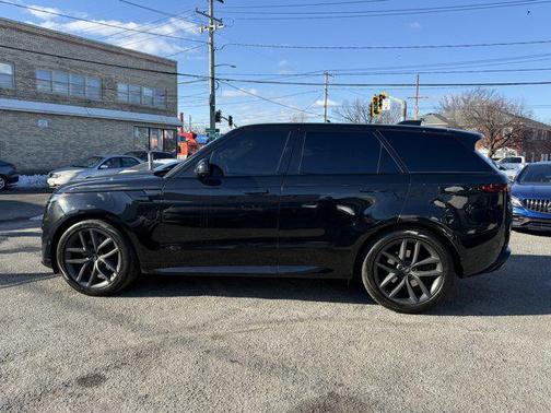 2024 Land Rover Range Rover Sport SE