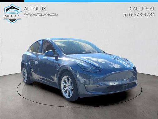 2023 Tesla Model Y Long Range Dual Motor All-Wheel Drive