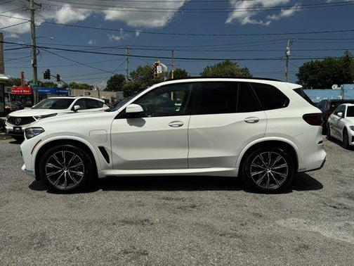 2021 BMW X5 PHEV xDrive45e