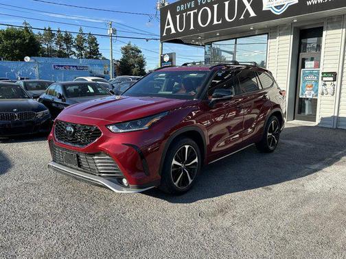 2022 Toyota Highlander XSE