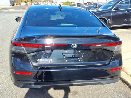 2024 Honda Accord LX 1.5T