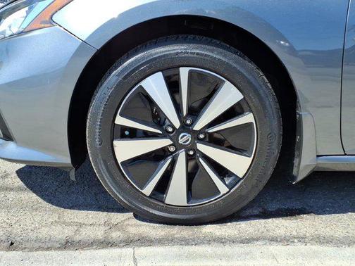 Gun Metallic 2020 Nissan Altima 2.5 SV