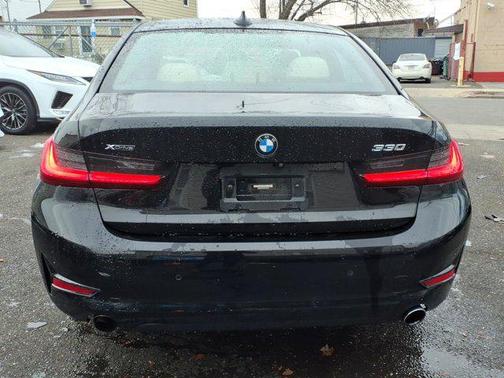 2019 BMW 330 xDrive