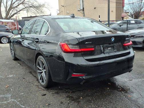 2019 BMW 330 xDrive