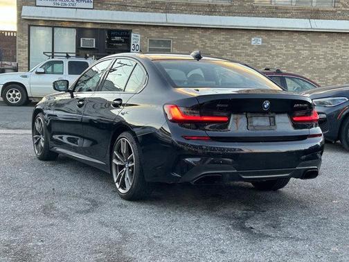 2020 BMW 330 xDrive