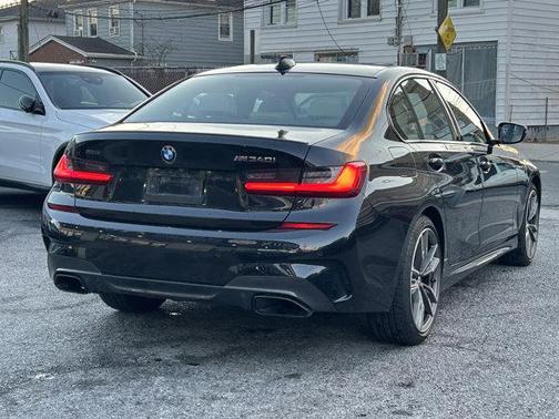 2020 BMW 330 xDrive