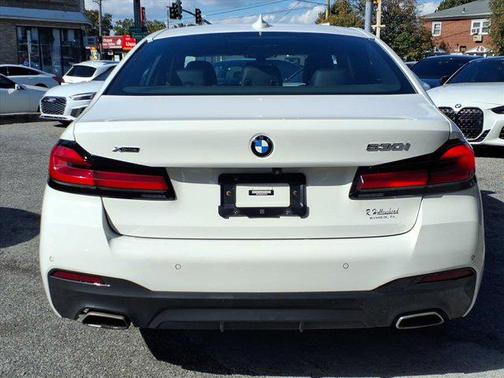 2022 BMW 530 i xDrive