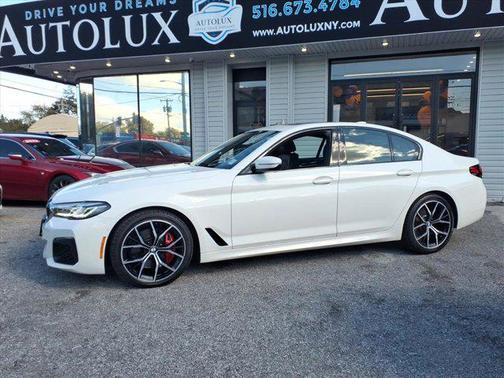 2022 BMW 530 i xDrive