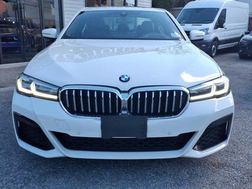 2022 BMW 530 i xDrive