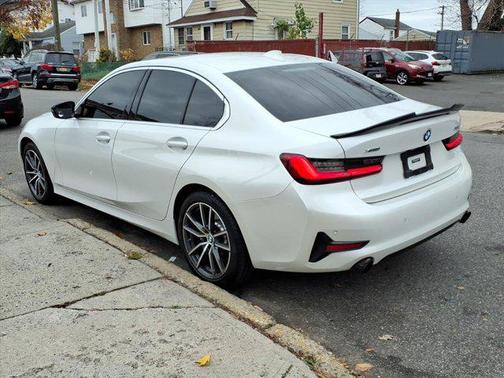 2019 BMW 330 xDrive