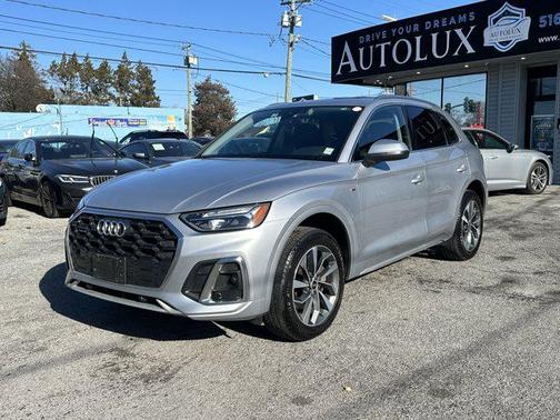 2023 Audi Q5 45 S line Premium