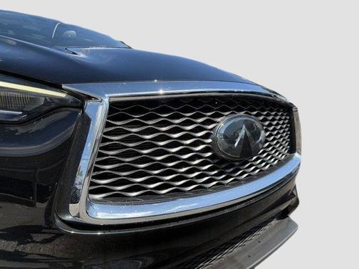 2022 INFINITI QX50 LUXE AWD