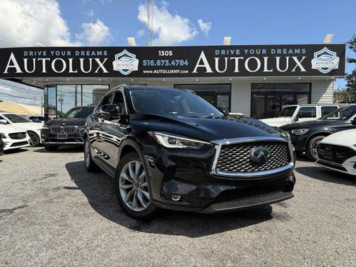 2022 INFINITI QX50 LUXE AWD