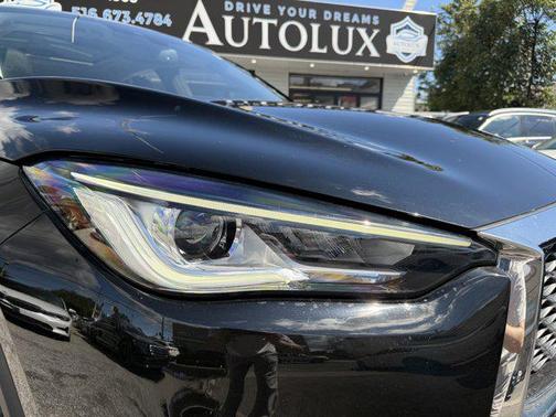 2022 INFINITI QX50 LUXE AWD