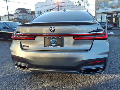 2020 BMW 750 i xDrive