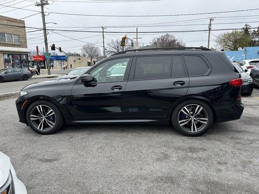 2022 BMW X7 xDrive40i