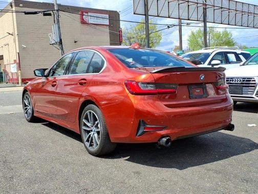 Sunset Orange Metallic 2019 BMW 330 xDrive
