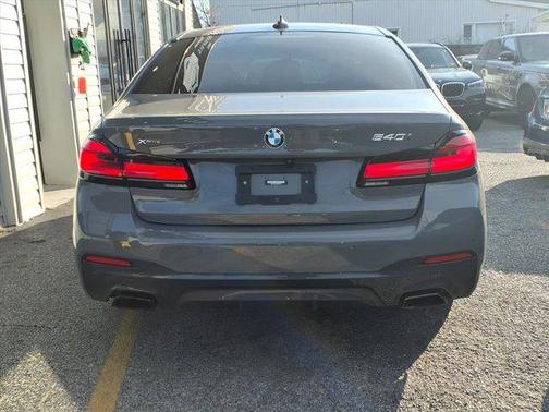2022 BMW 540 i xDrive