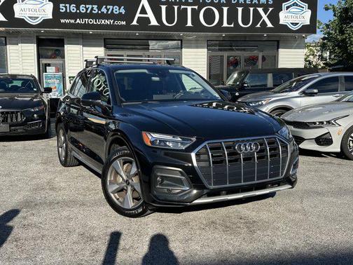 2023 Audi Q5 40 Premium Plus