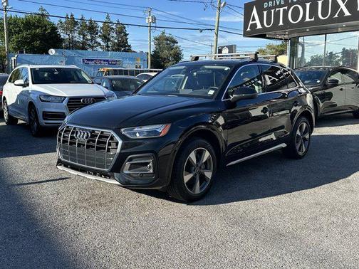 2023 Audi Q5 40 Premium Plus