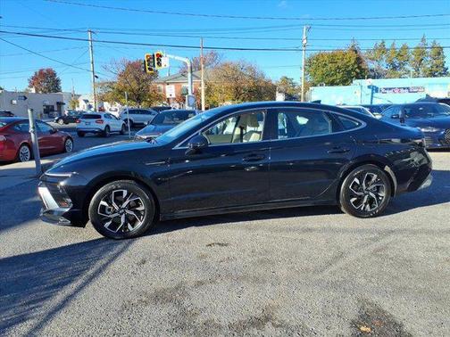 2025 Hyundai SONATA SEL