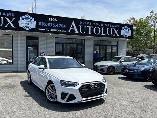 2024 Audi A4 45 S line Premium Plus