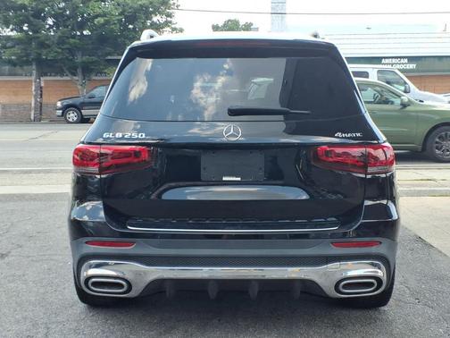 Night Black 2020 Mercedes-Benz GLB 250 4MATIC
