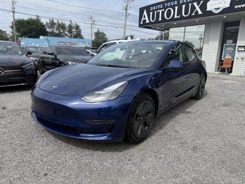 2023 Tesla Model 3 Standard Range