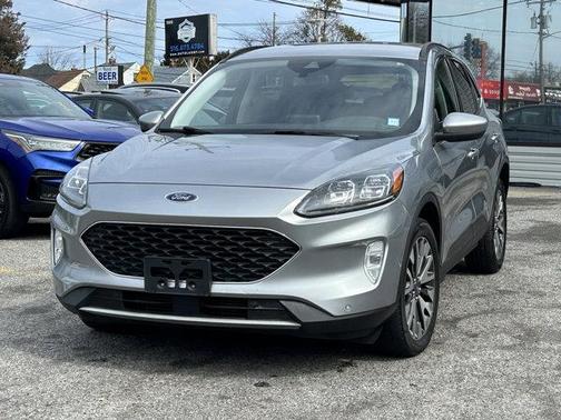 2021 Ford Escape Titanium