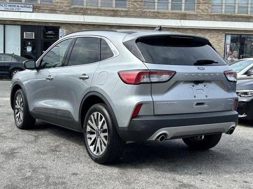 2021 Ford Escape Titanium