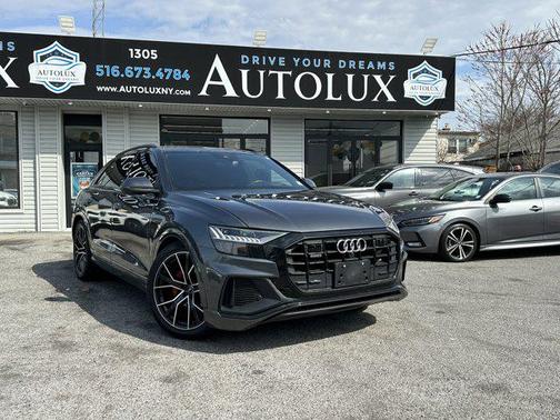 2020 Audi Q8 55 Prestige