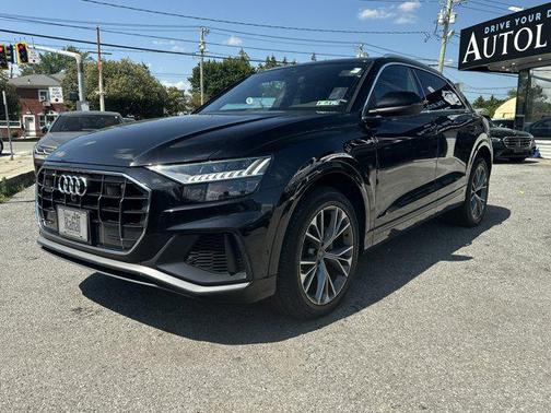 2021 Audi Q8 55 Premium Plus