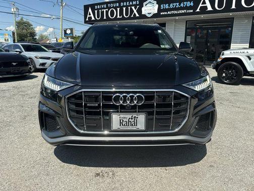 2021 Audi Q8 55 Premium Plus