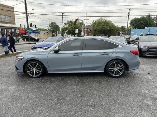 2022 Honda Civic Touring