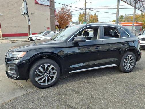 2021 Audi Q5 45 Premium Plus