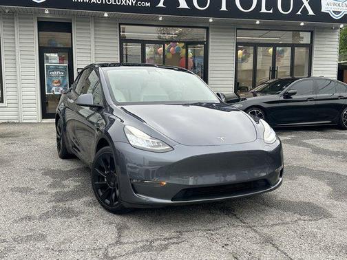 2023 Tesla Model Y Long Range Dual Motor All-Wheel Drive