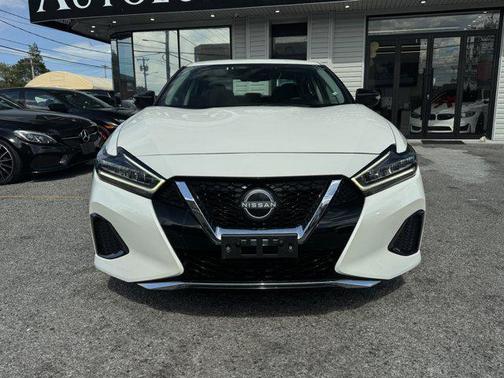 2023 Nissan Maxima SV Xtronic CVT