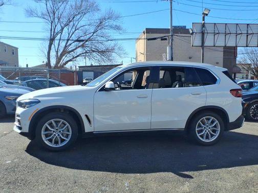 Alpine White 2020 BMW X5 xDrive40i