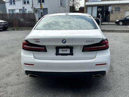 2022 BMW 530 i xDrive