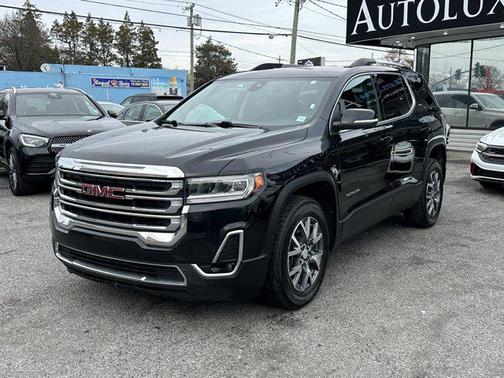 2023 GMC Acadia AWD SLT