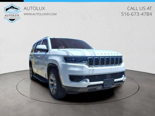 Bright White Clearcoat 2022 Jeep Wagoneer Series II 4x4