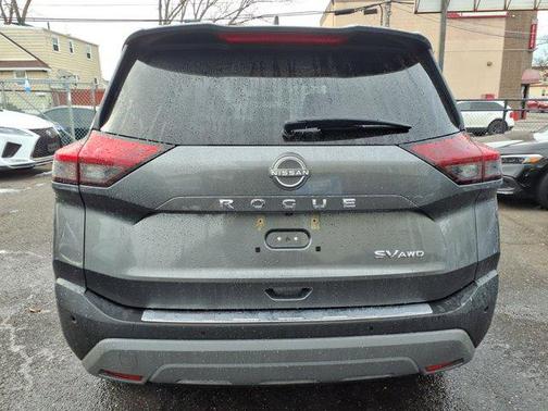 2022 Nissan Rogue SV